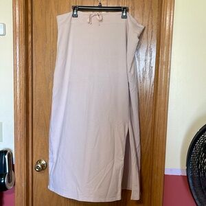 Barefoot dreams jersey skirt